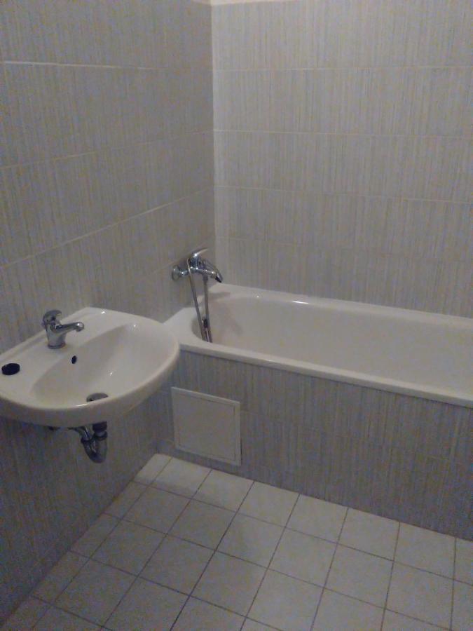 Nocleg ze śniadaniem Club 2*